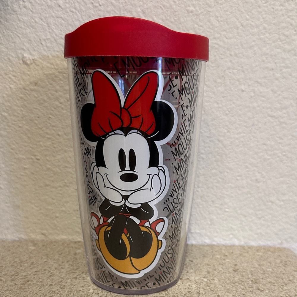 Tervis 16 oz Disney Minnie Mouse Hot/Cold Tumbler with Red Lid